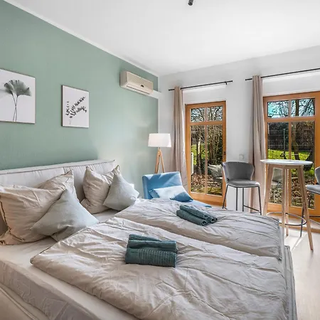 Lehastays - Buckau 16a I Kueche I Smart Tv Mit Netflix I Toller Innenhof *