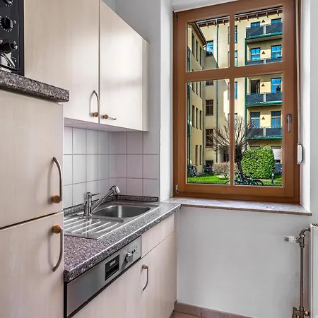 Apartman Lehastays - Buckau 16a I Kueche I Smart Tv Mit Netflix I Toller Innenhof *