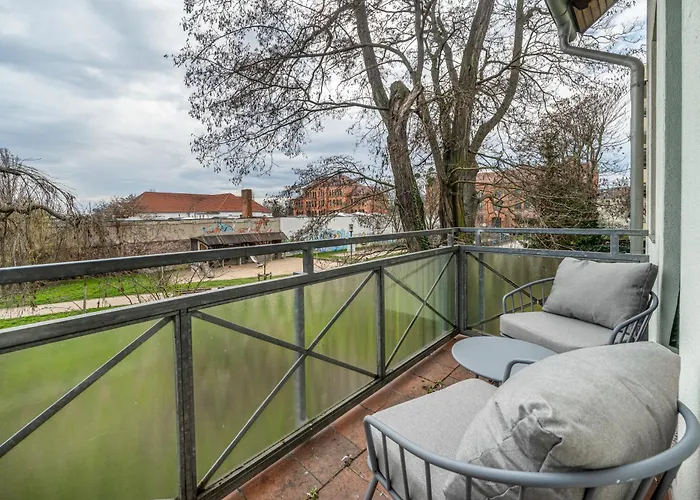 Lehastays - Buckau 16a I Kueche I Smart Tv Mit Netflix I Toller Innenhof Appartement