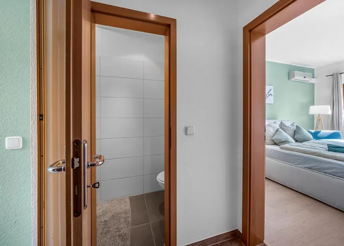 Lehastays - Buckau 16a I Kueche I Smart Tv Mit Netflix I Toller Innenhof Magdeburg